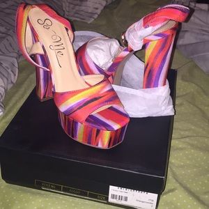 So Me Heels